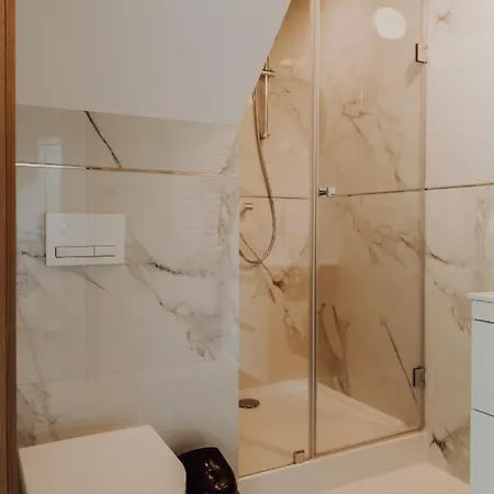 Pod Lubaniem Apartment